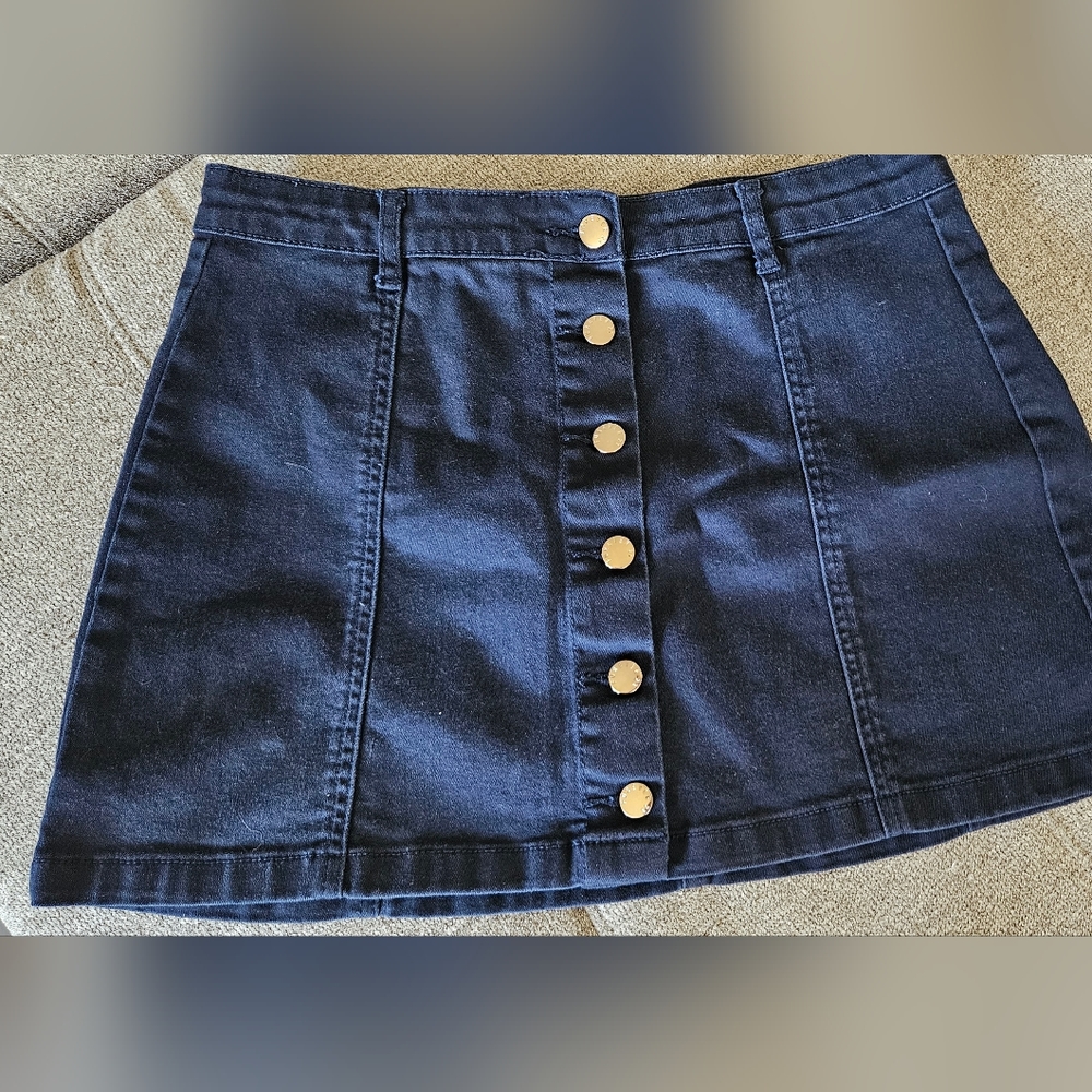 Forever 21 mini skirt size 29